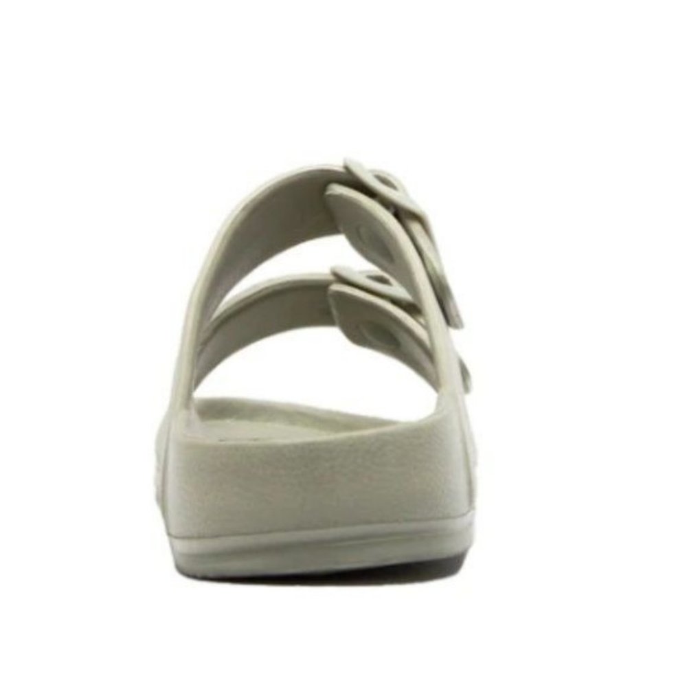 !!NEW!! Lightweight Buckle Sandals – Sage Green - Picture 7 of 10